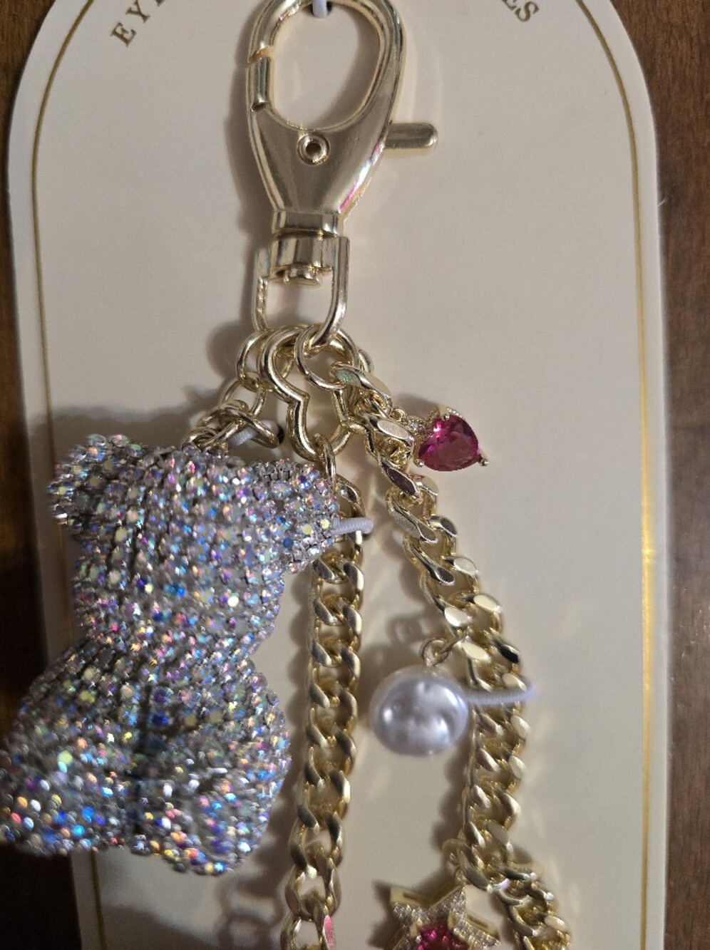 eye candy Gold Chain Key Chain with Red and Iridescent Heart Charms - Picture 3 of 4